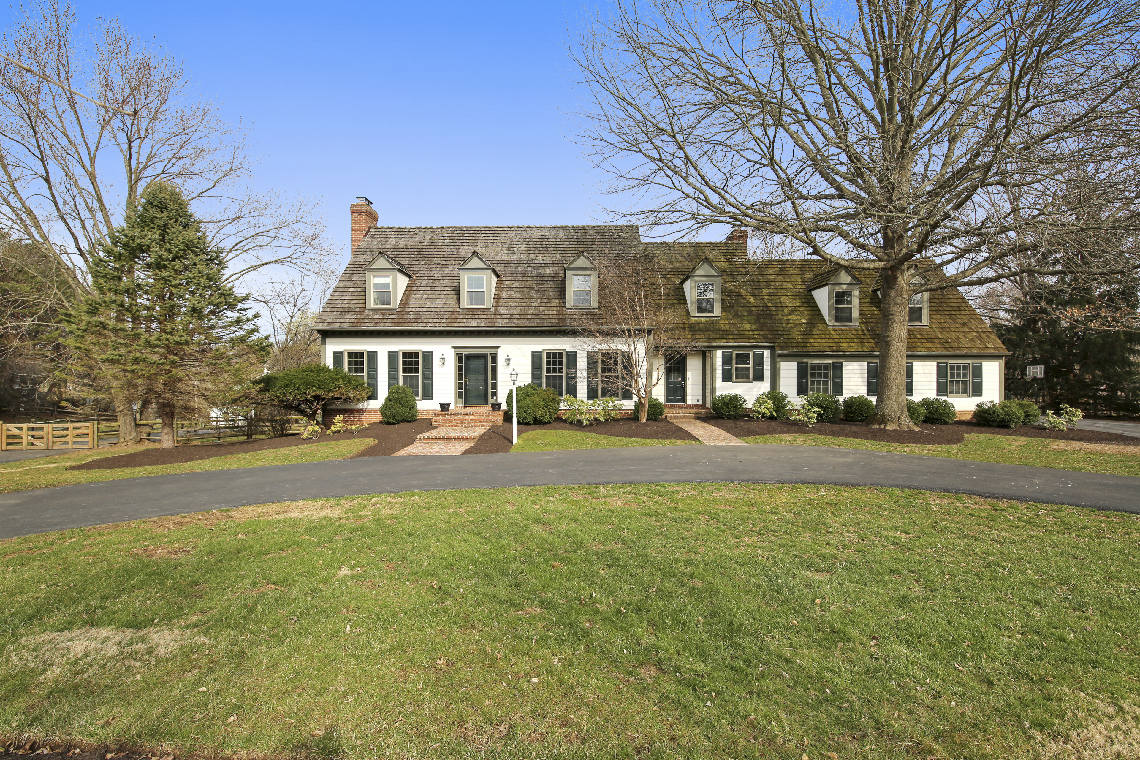 JUST LISTED: EQUESTRIAN ESTATE IN POTOMAC